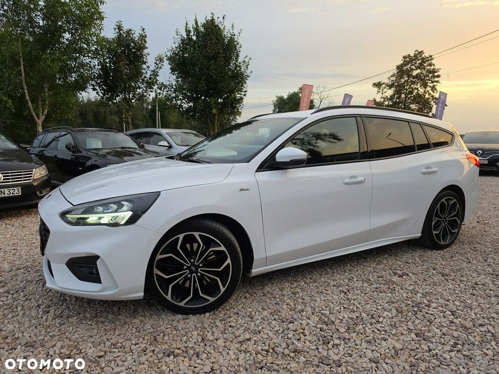Ford Focus 2.0 EcoBlue ST-Line - 11