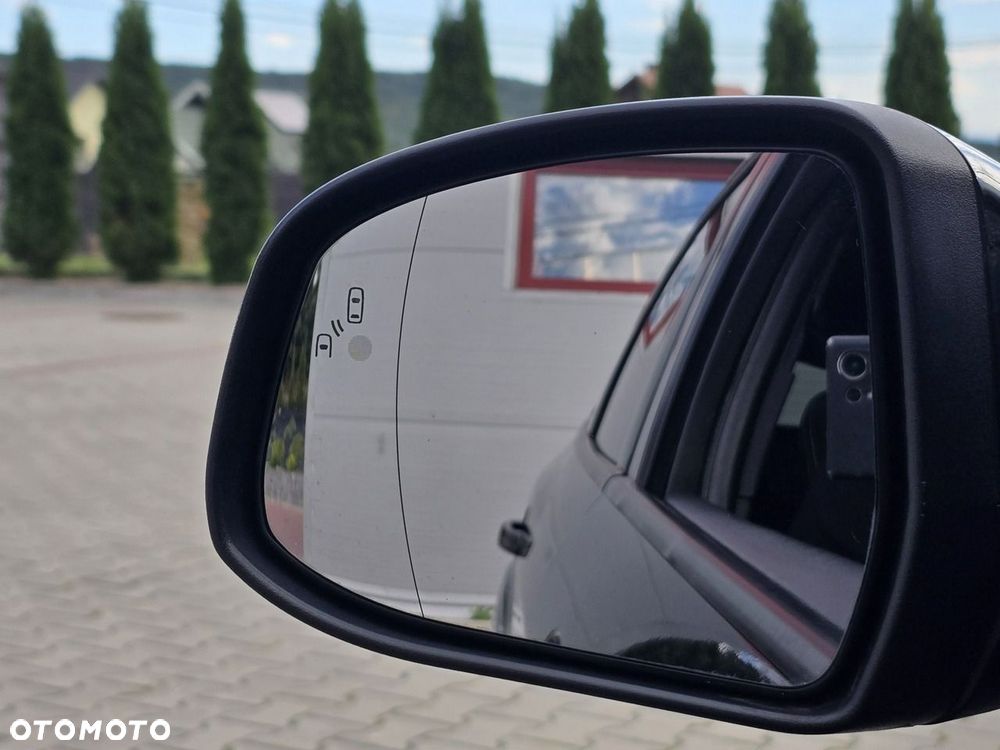 Ford Focus 2.0 EcoBoost ST mit Leder-Sport-Paket - 19