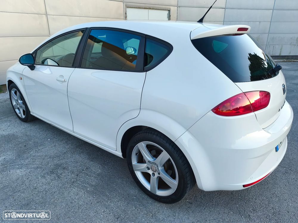 SEAT Leon 1.6 TDI E.Style by Sport - 5