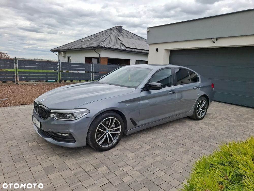 BMW Seria 5 520d Efficient Dynamics Edition - 12