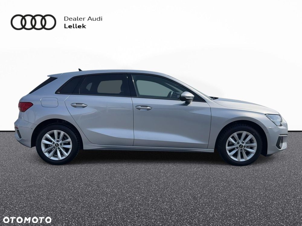 Audi A3 Sportback - 4