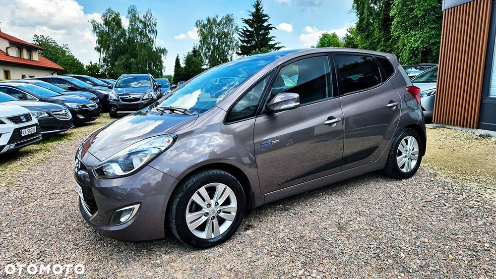 Hyundai ix20 1.4 Premium blue - 23
