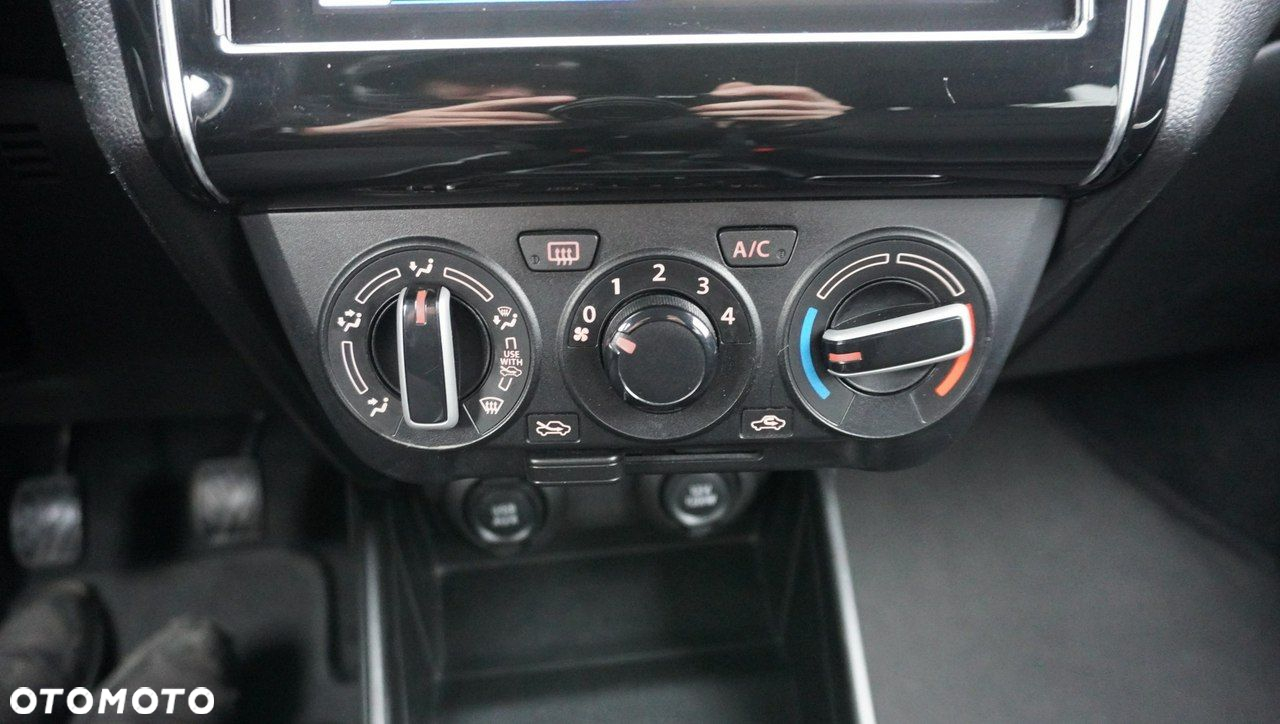 Suzuki Swift - 23