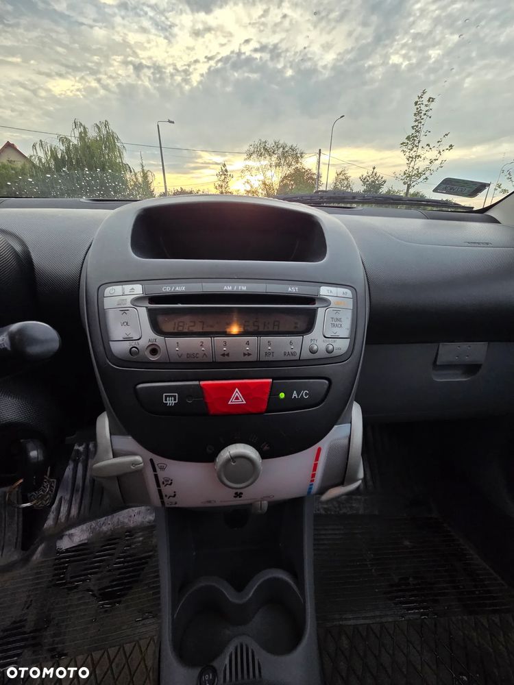 Toyota Aygo 1.0 VVT-i Luna A/C - 7