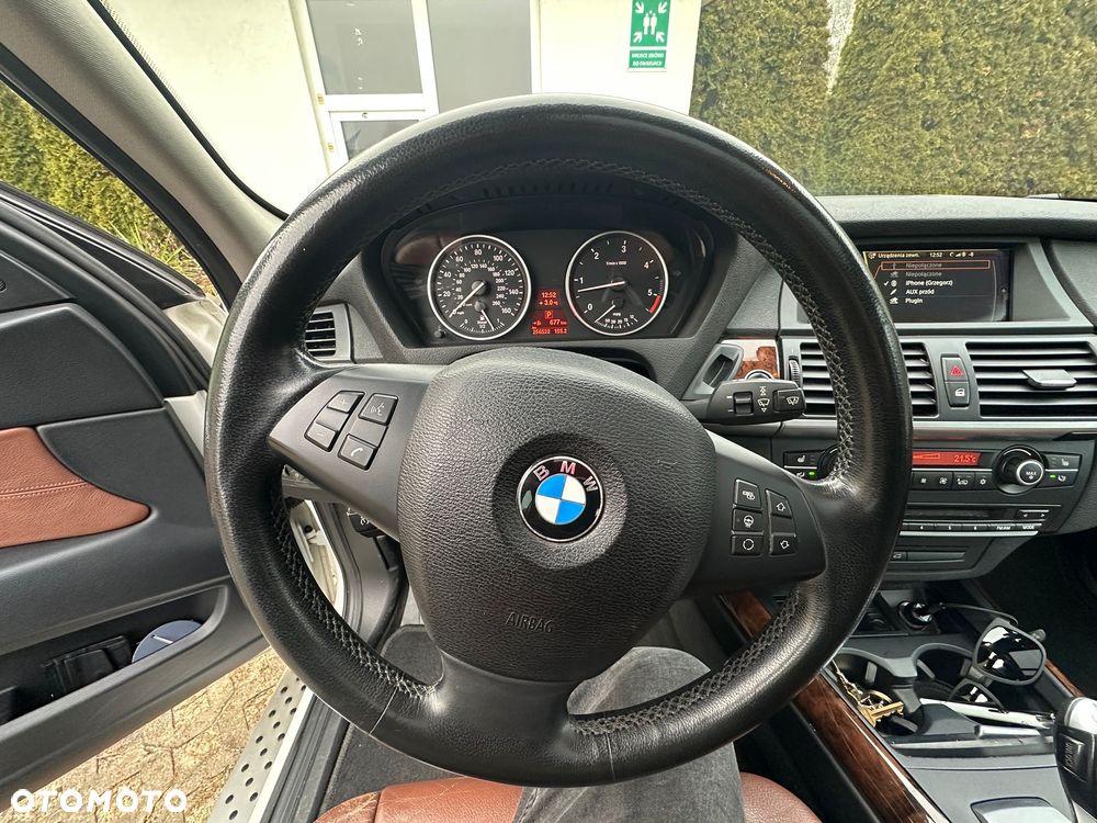 BMW X5 xDrive35d - 9