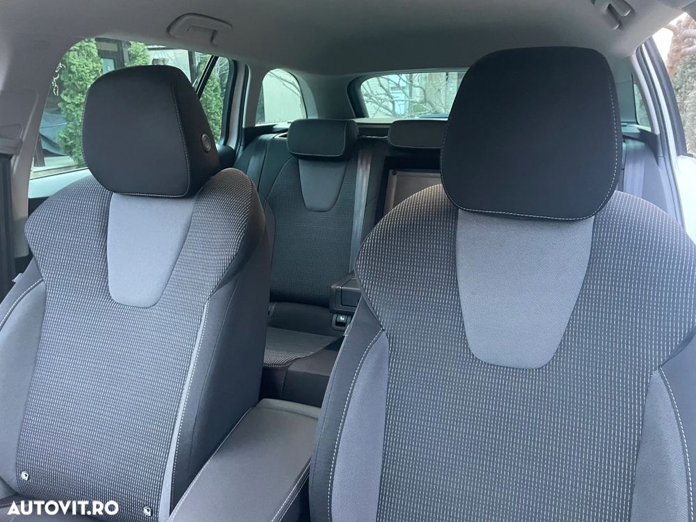 Skoda Octavia 2.0 TDI DSG Ambition - 15