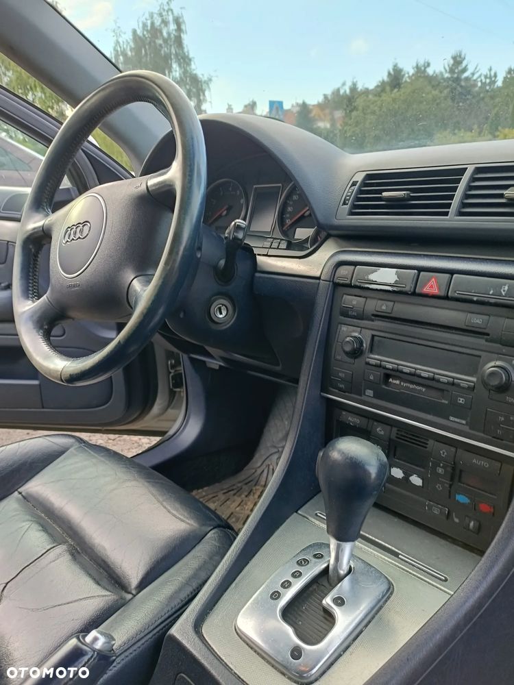 Audi A4 Avant - 9