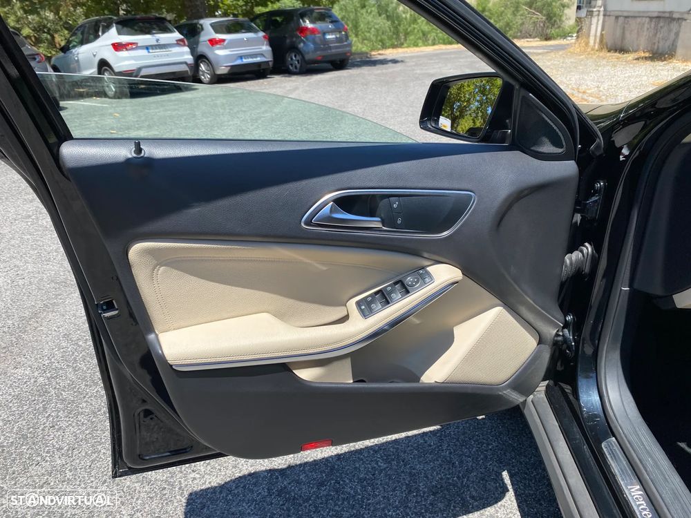 Mercedes-Benz GLA 200 d Style Aut. - 15