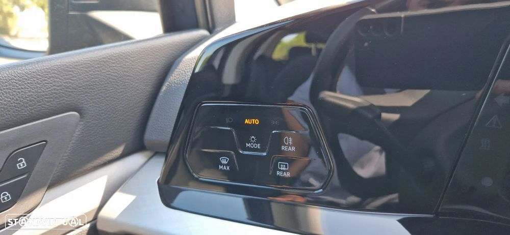 VW Golf 1.0 TSI Confortline DSG - 17