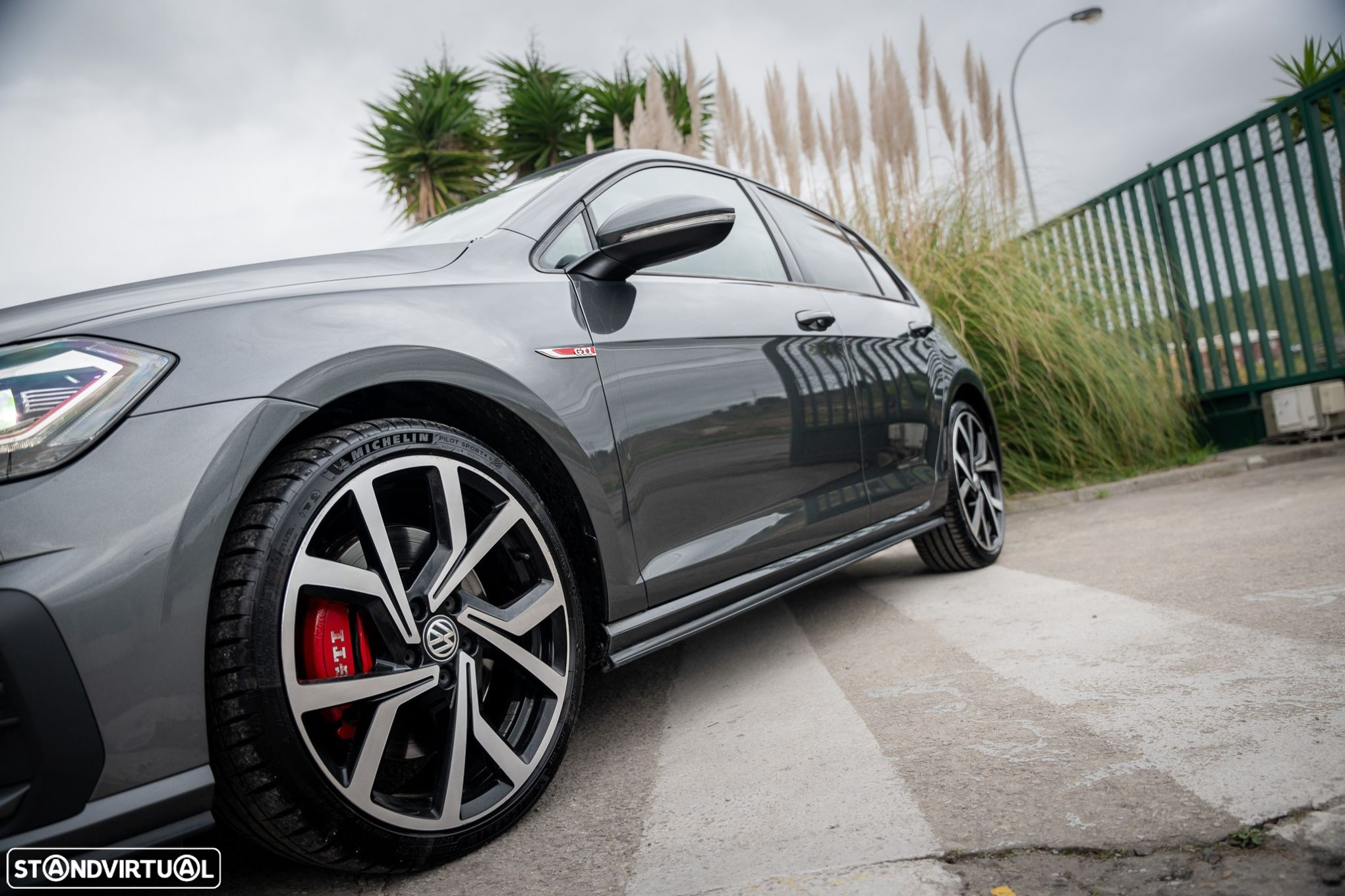VW Golf 2.0 TSI GTI DSG Performance - 2