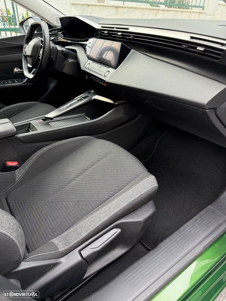 Peugeot 308 Plug-In Hybrid 180 e-EAT8 GT - 18