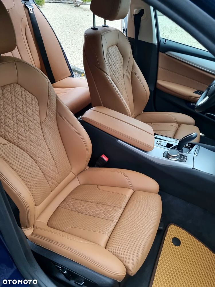 BMW Seria 5 520d Touring Luxury Line - 20