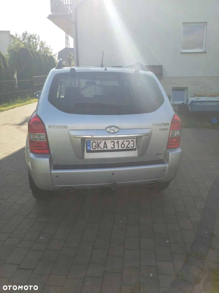 Hyundai Tucson 2.0 CRDi Premium - 8