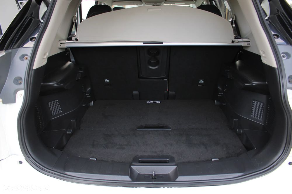 Nissan X-Trail 1.6 DIG-T Tekna - 25