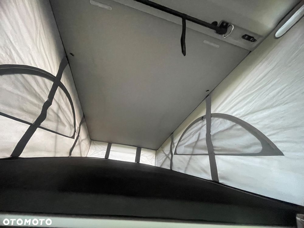 Volkswagen California - 36