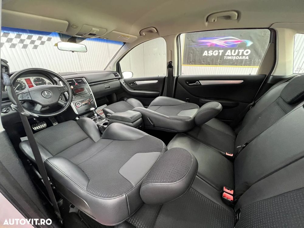 Mercedes-Benz B 180 - 14