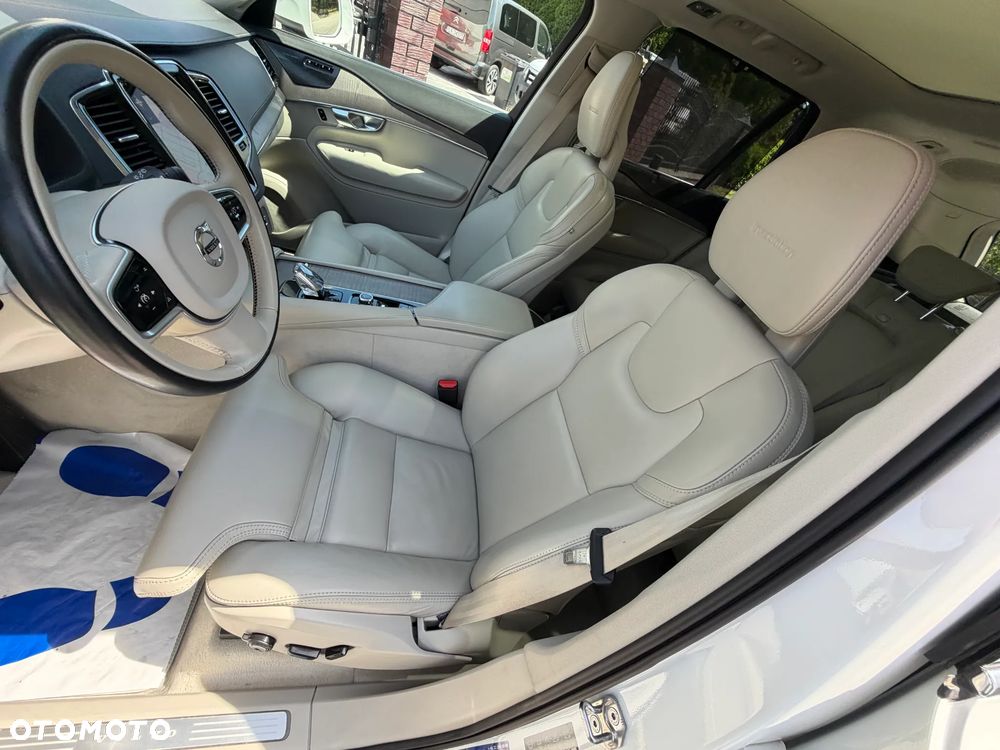 Volvo XC 90 D5 AWD Inscription - 9