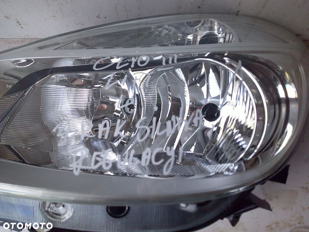 renault clio iii 3  lampa przód lewa nowa om - 9