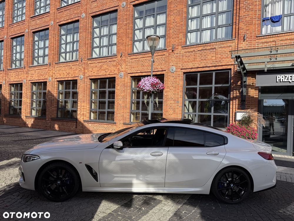 BMW Seria 8 - 5