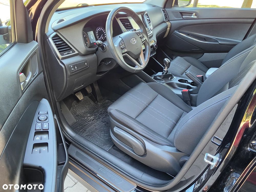 Hyundai Tucson 1.6 Turbo 2WD Navi - 10