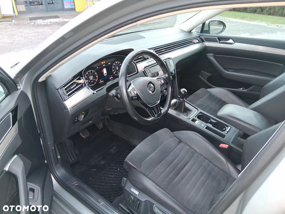 Volkswagen Passat 1.4 TSI BMT ACT Highline - 14