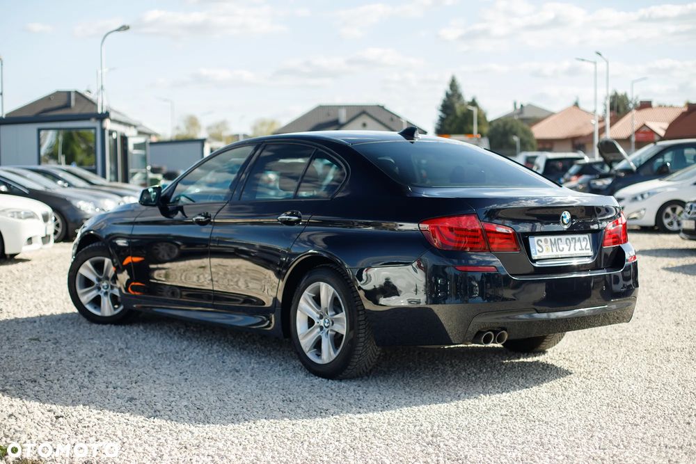BMW Seria 5 530d Sport-Aut - 9
