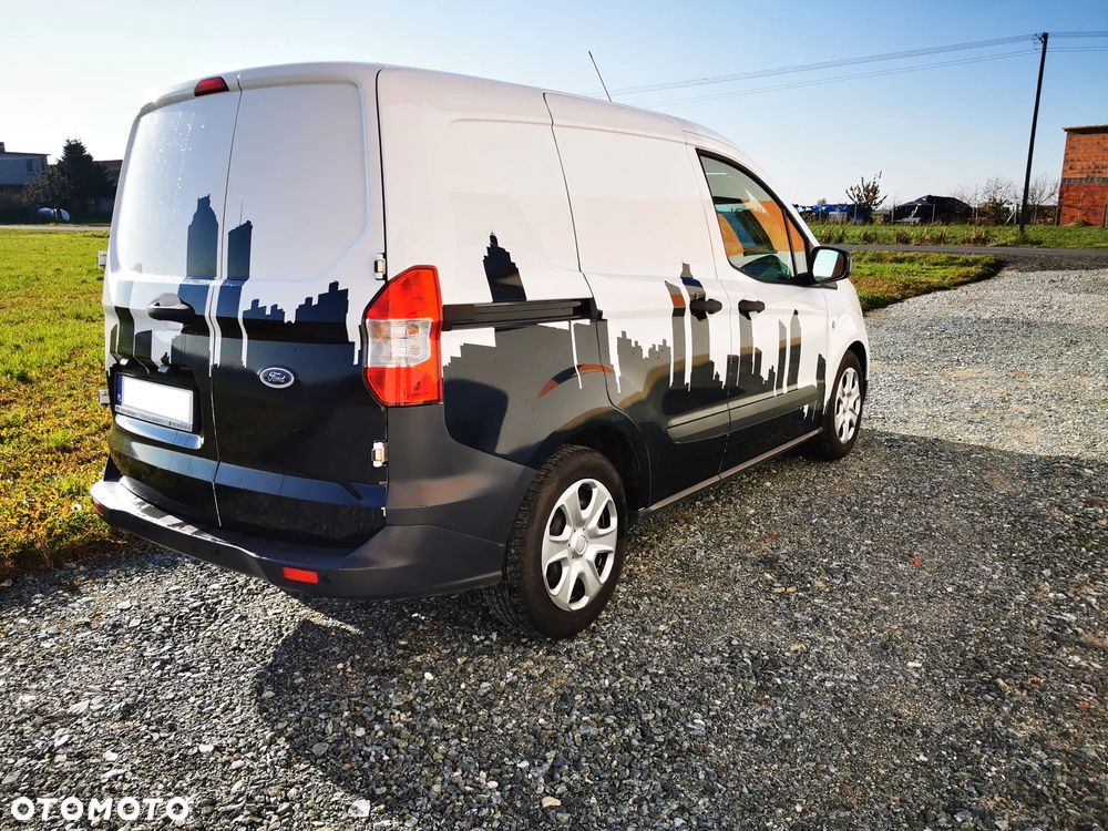 Ford TRANSIT COURIER - 3