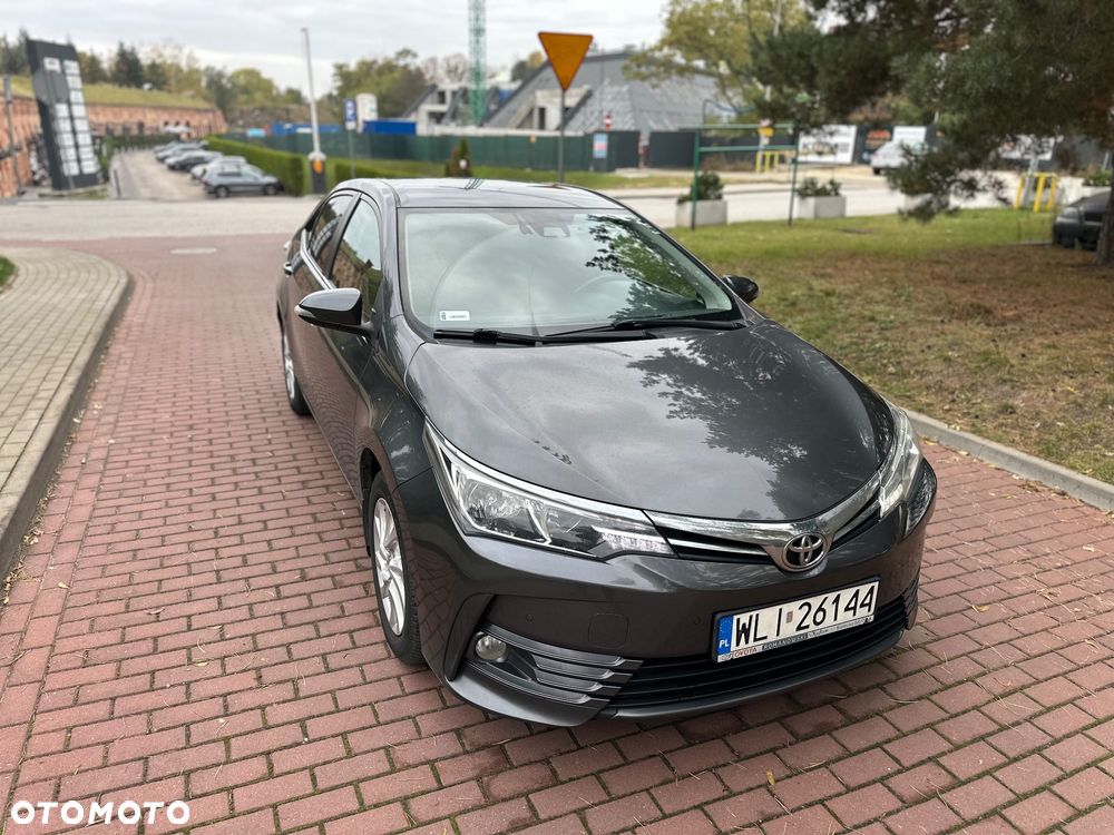 Toyota Corolla 1.6 Comfort - 15