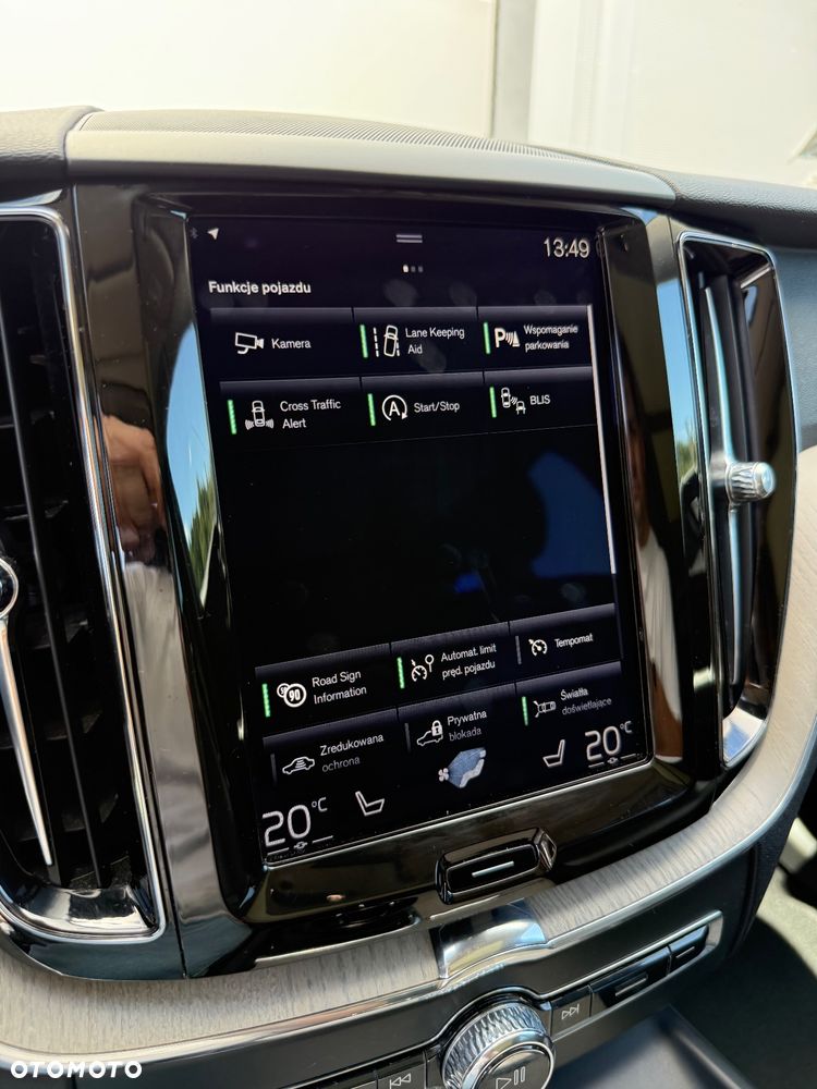 Volvo XC 60 D5 AWD Inscription - 32