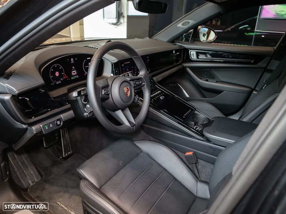 Porsche Panamera 4S E-Hybrid - 16