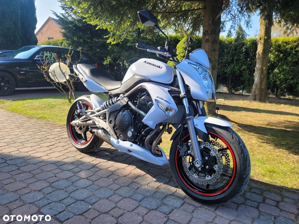 Kawasaki ER - 2