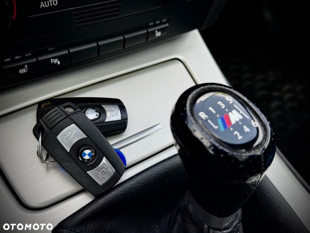 BMW Seria 3 318i - 21