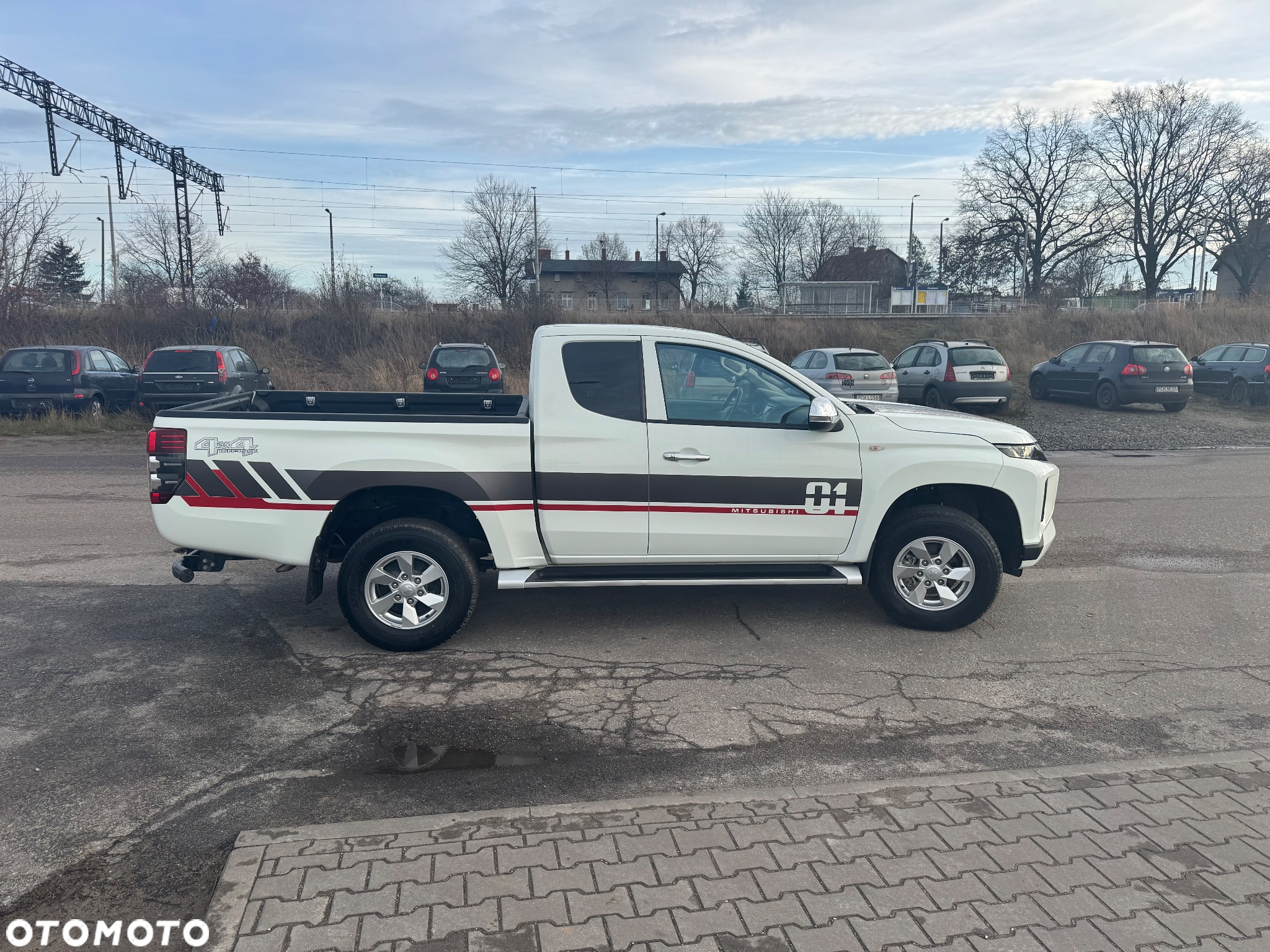 Mitsubishi L200 2.2 d DC Invite - 10