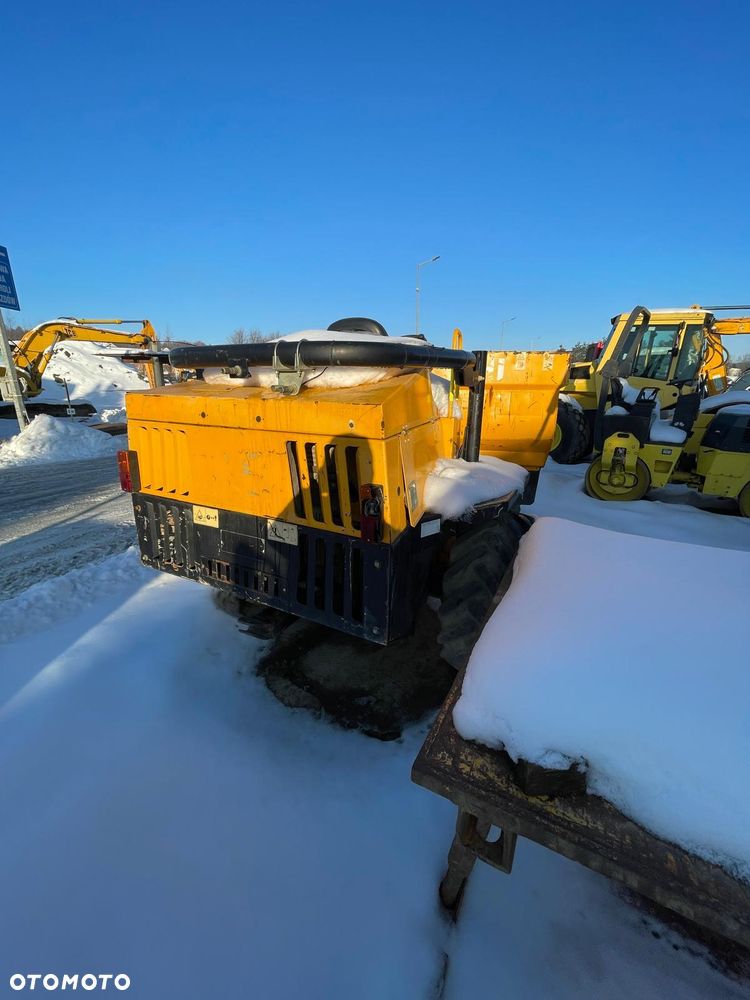JCB 6 TFT - 3