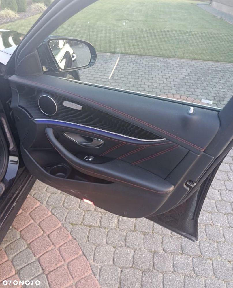 Mercedes-Benz Klasa E - 6