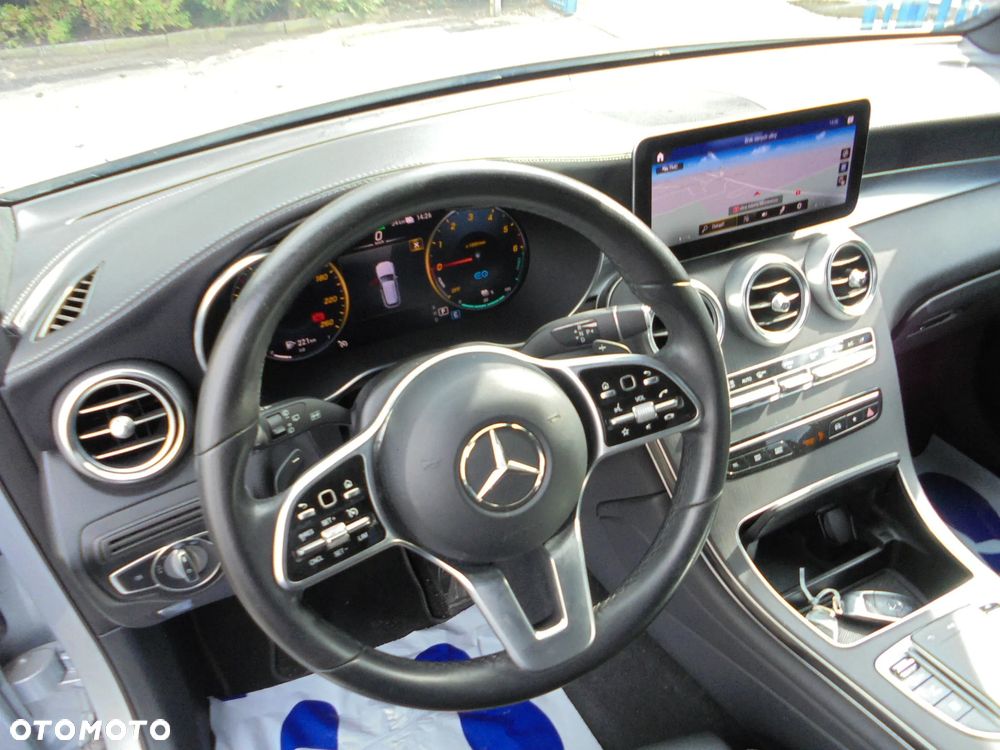 Mercedes-Benz GLC 300 de 4Matic 9G-TRONIC - 7