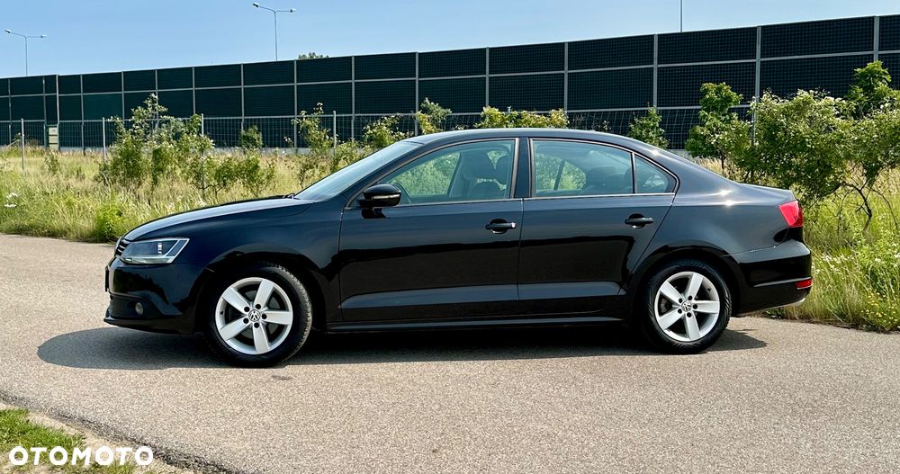 Volkswagen Jetta 1.4 TSI Comfortline - 8