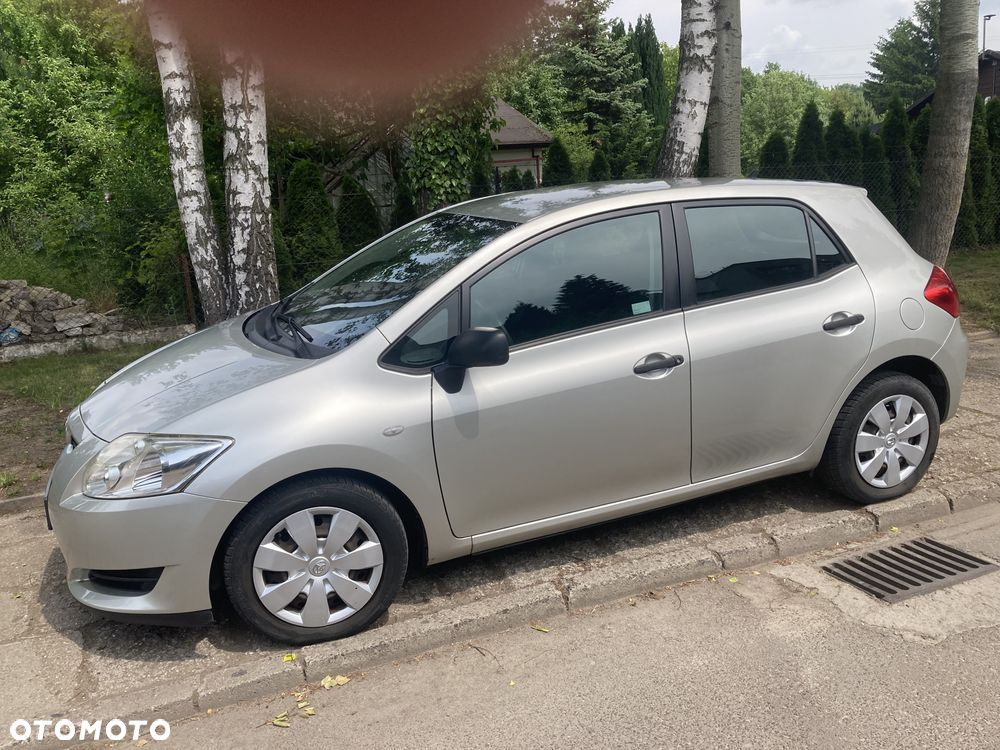 Toyota Auris 1.4 D-4D Luna - 3