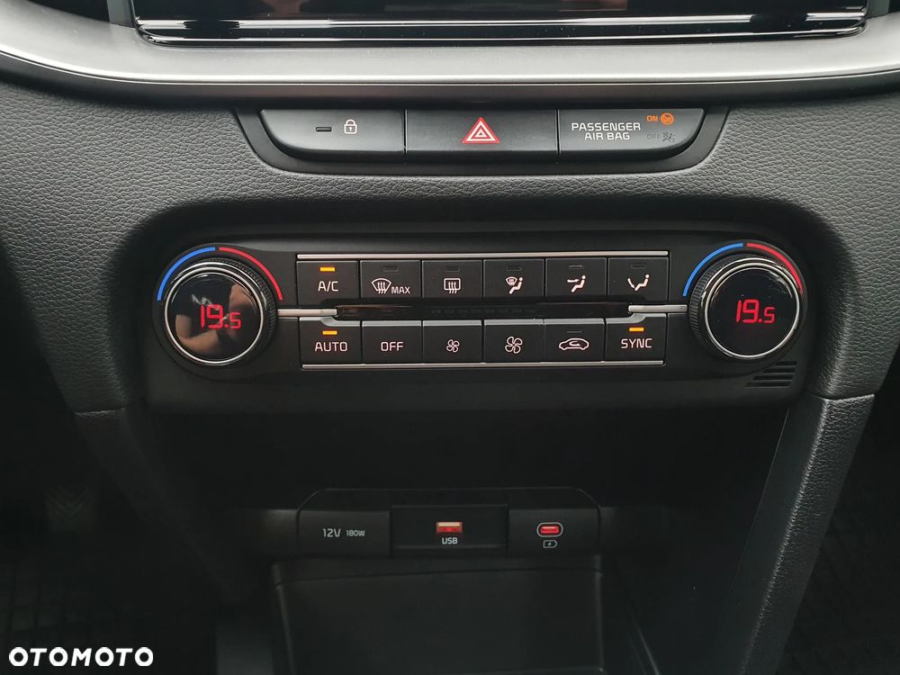 Kia Ceed 1.5 T-GDI M - 37