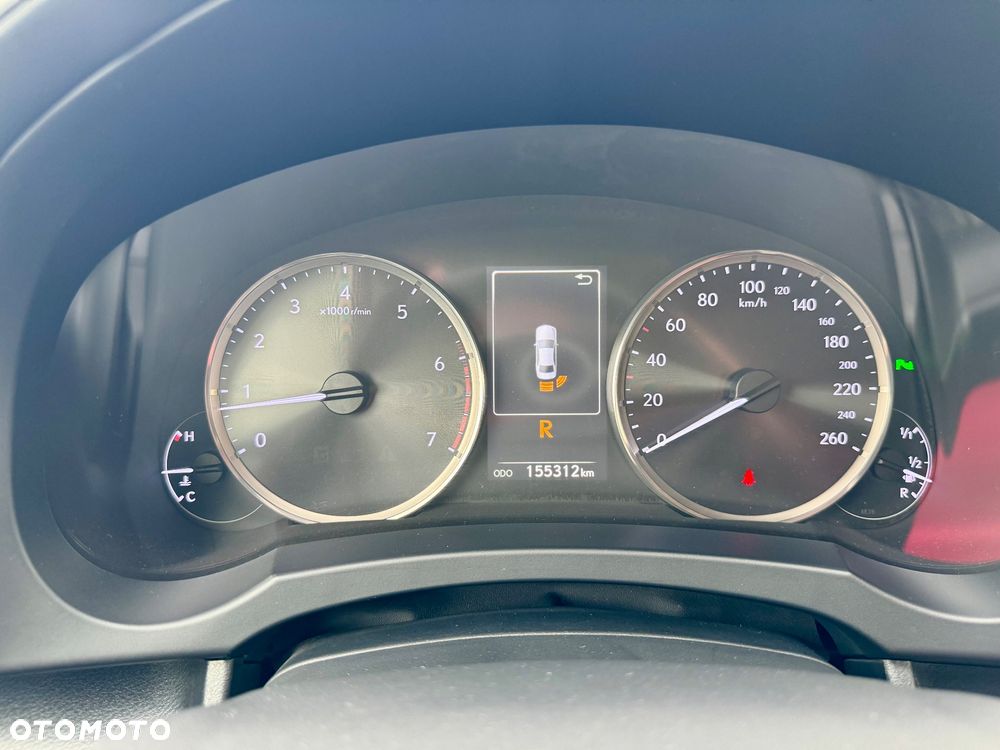 Lexus IS 200t / 300 Elegance - 23