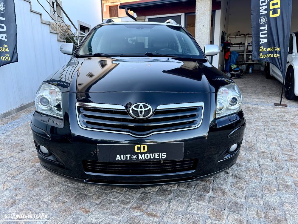 Toyota Avensis SW 2.2 D-4D Executive - 4