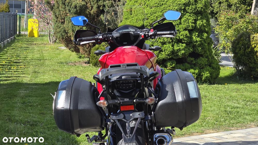 Honda VFR - 5