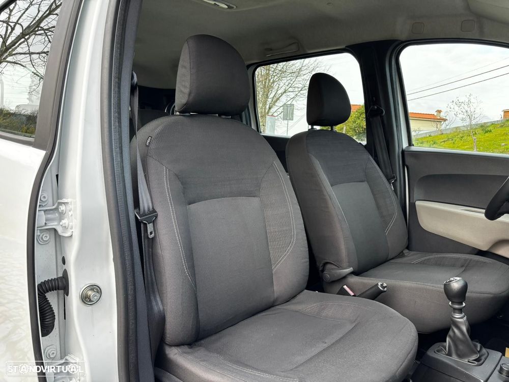 Dacia Lodgy 1.5 dCi Confort 7L - 11