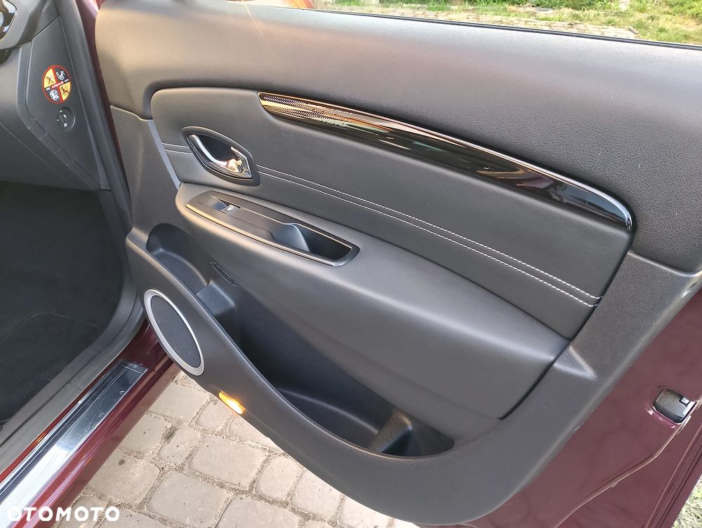 Renault Scenic 1.6 16V 110 LIMITED - 33