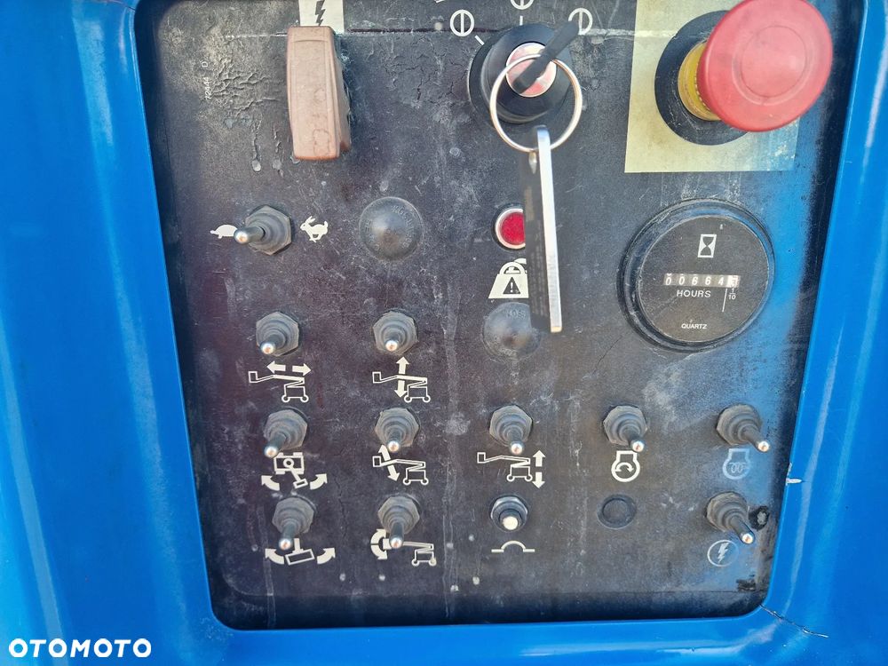 Genie Z-45/25 jak JLG 450AJ M484 - 10