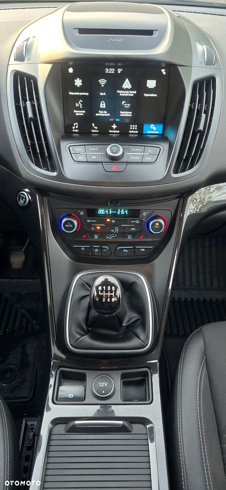 Ford Kuga 1.5 EcoBoost 2x4 Titanium - 11