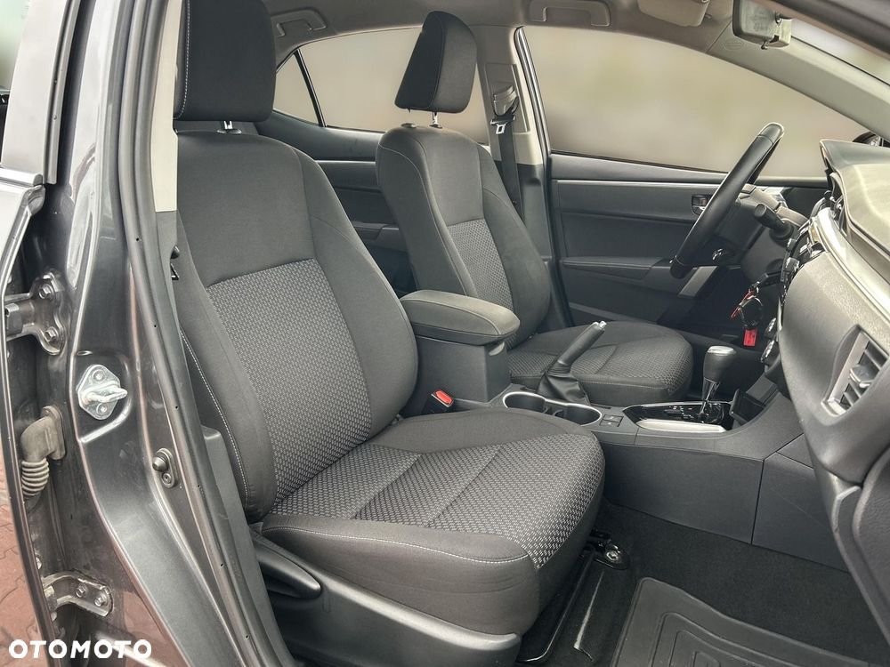 Toyota Corolla 1.6 Premium MS EU6 - 10