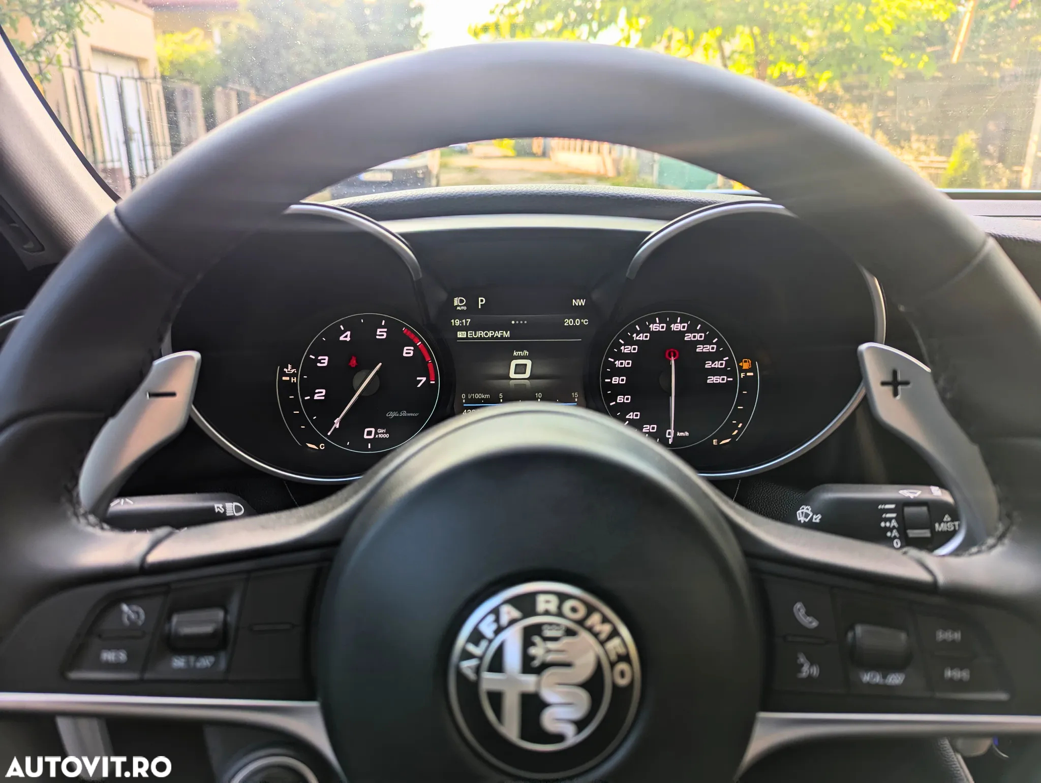 Alfa Romeo Giulia 2.0 Turbo AWD AT8 Veloce - 8