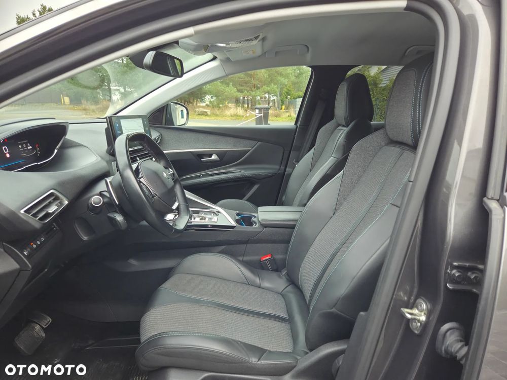Peugeot 3008 - 25