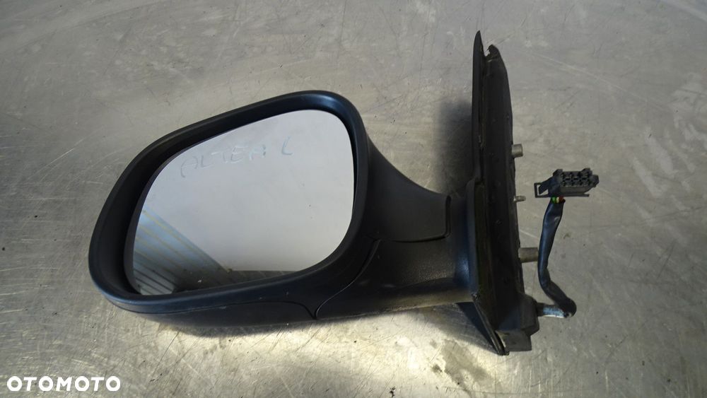 LUSTERKO LEWE ELEKTRYCZNE SEAT ALTEA XL 1.6 - 1